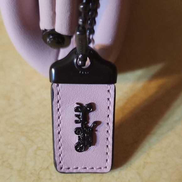 Coach Mauve Leather Wristlet - Picture 3 of 4